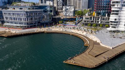 NEW PIECE OF BARANGAROO FORESHORE NOW OPEN TO PUBLIC